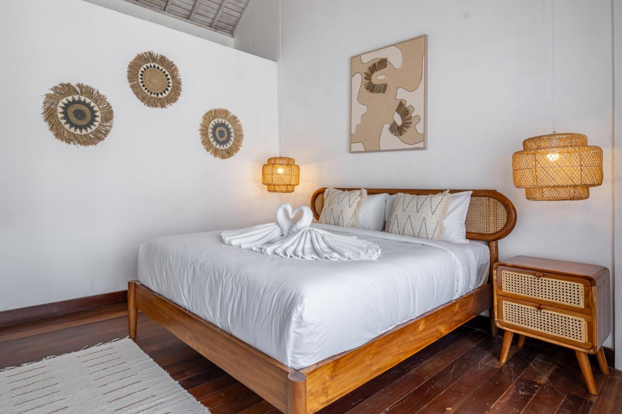 Rumah Libbo-2Br Villa With Pool Near Finns Canggu  Exterior photo
